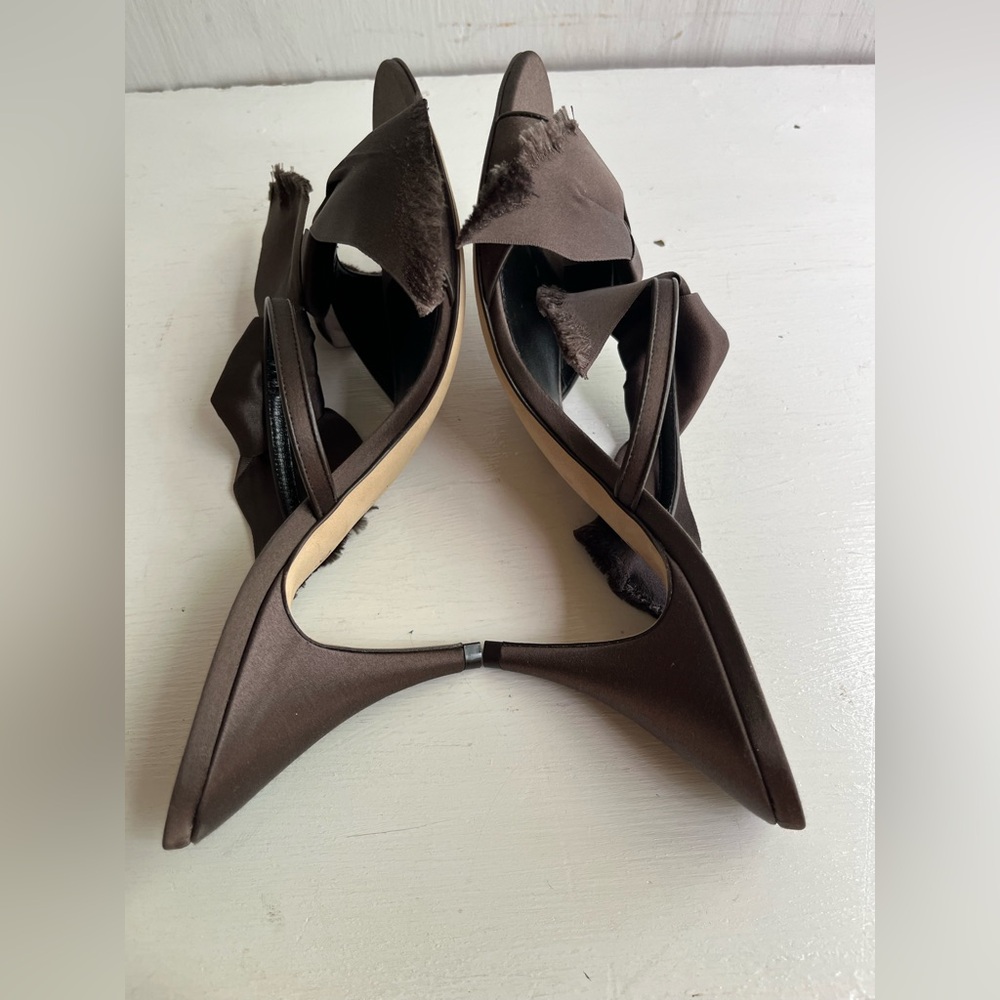 THE ROW Vika Sandals 39.5 - Picture 6 of 13